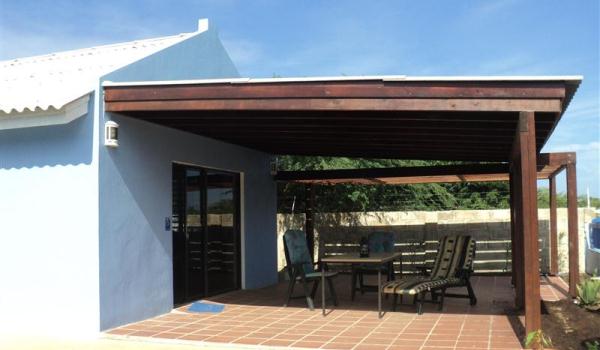 600×350 Bonaire RoRo Porch