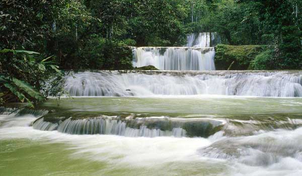600×350 Jamaica Waterval