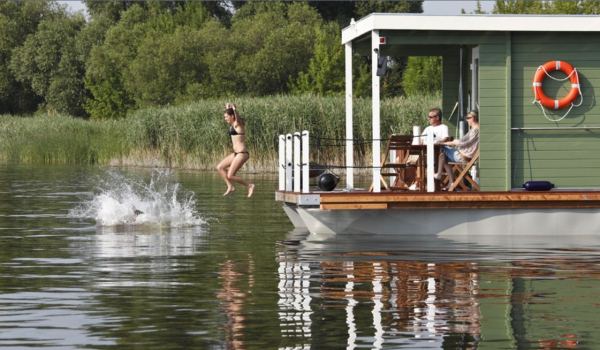 Brandenburg Bungalowboot