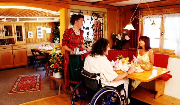 600×350-DE-Hotel-Bergen-eten