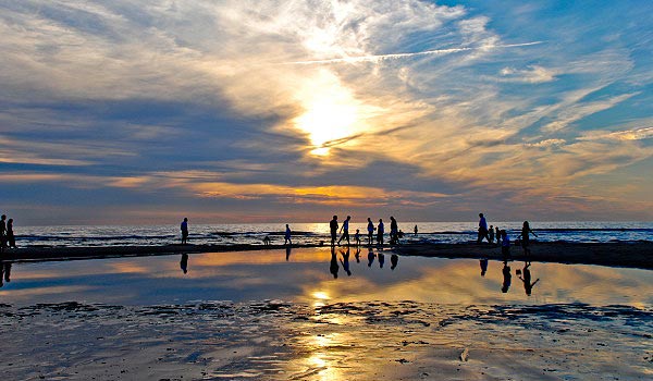 600×350-L’acolade-Strand