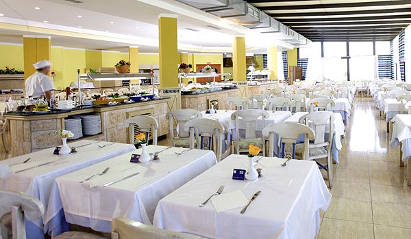 600×350-Cala-Milor-Garden-hotel-eten