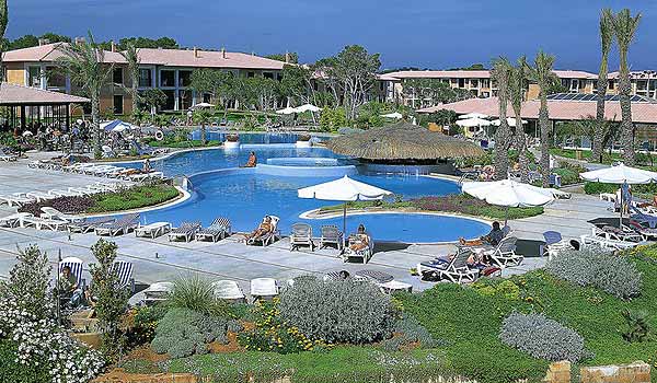600×350-Colonia-Sant-Jordi-Resort-Pool