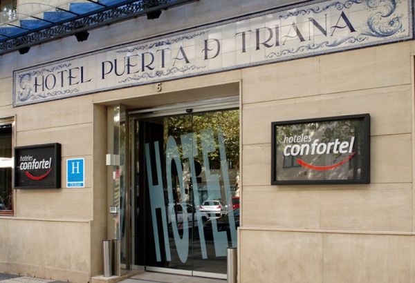 600×350-fachada-hotel-sevilla-triana11.jpg