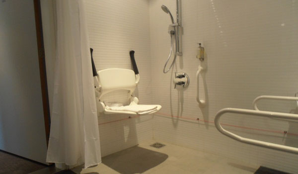 600×350-Amsterdam-DT-Dousch-1.jpg