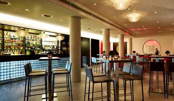 600×350-Amsterdam-bar.jpg