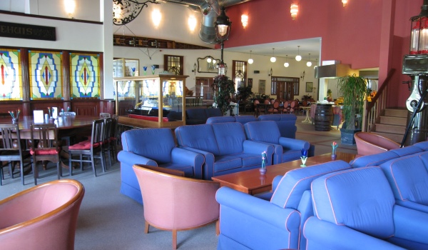 600×350-De-Rijp-Lounge1.jpg