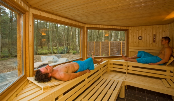 600×350-Buiten-sauna1.jpg