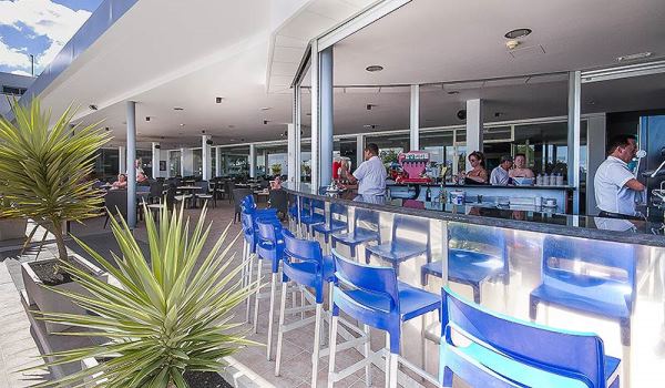 Lanzarote-Village-bar.jpg