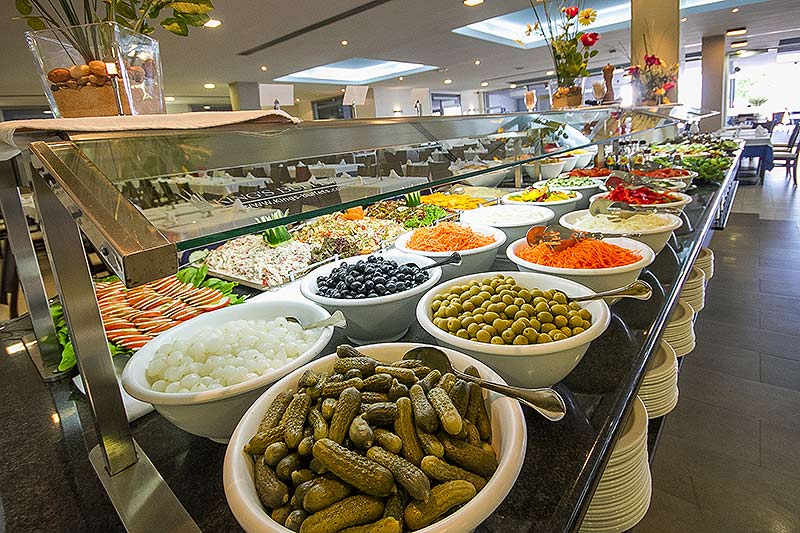Lanzarote-Village-buffet1.jpg