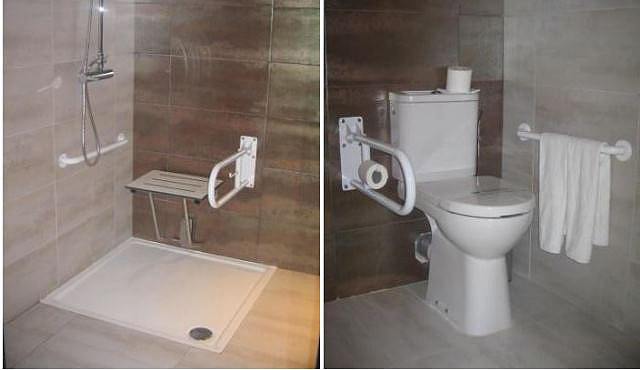 640×370-Palmeras-palya-wc-douche.jpg