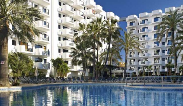 640×370-protur-palmeras-palya-hotel-pool.jpg