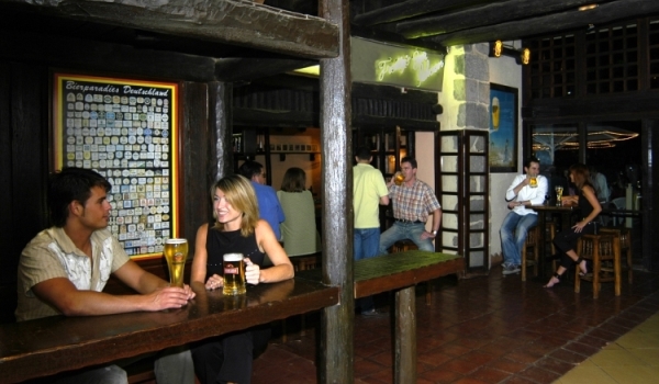 600×350-Buenaventura-bar1.jpg