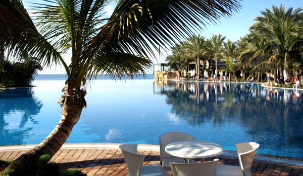 600×350-Meloneras-pool.jpg