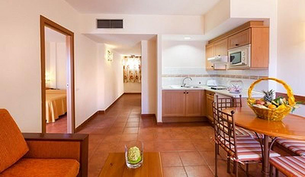 600×350-Tenerife-Aparthotel-Isabel-keuken.jpg